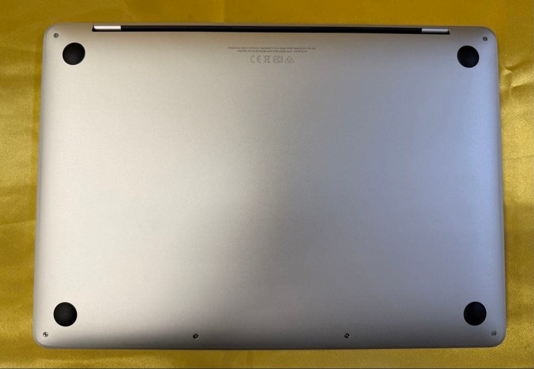 MacBook本体 MacBook Pro 13inch 2022 16GB/512GB/M2