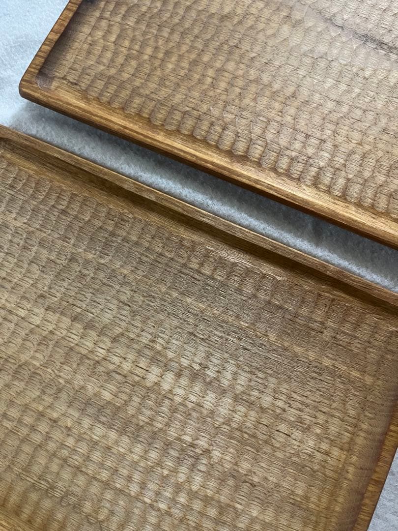 小沢賢一 トレー