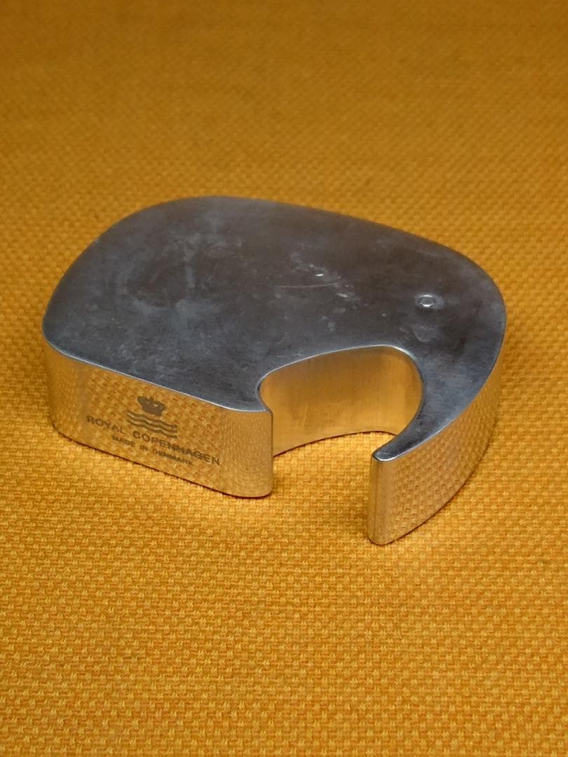 ゾウ　金属　北欧　オブジェ　置物　インテリア　工芸品　美術品　A3111