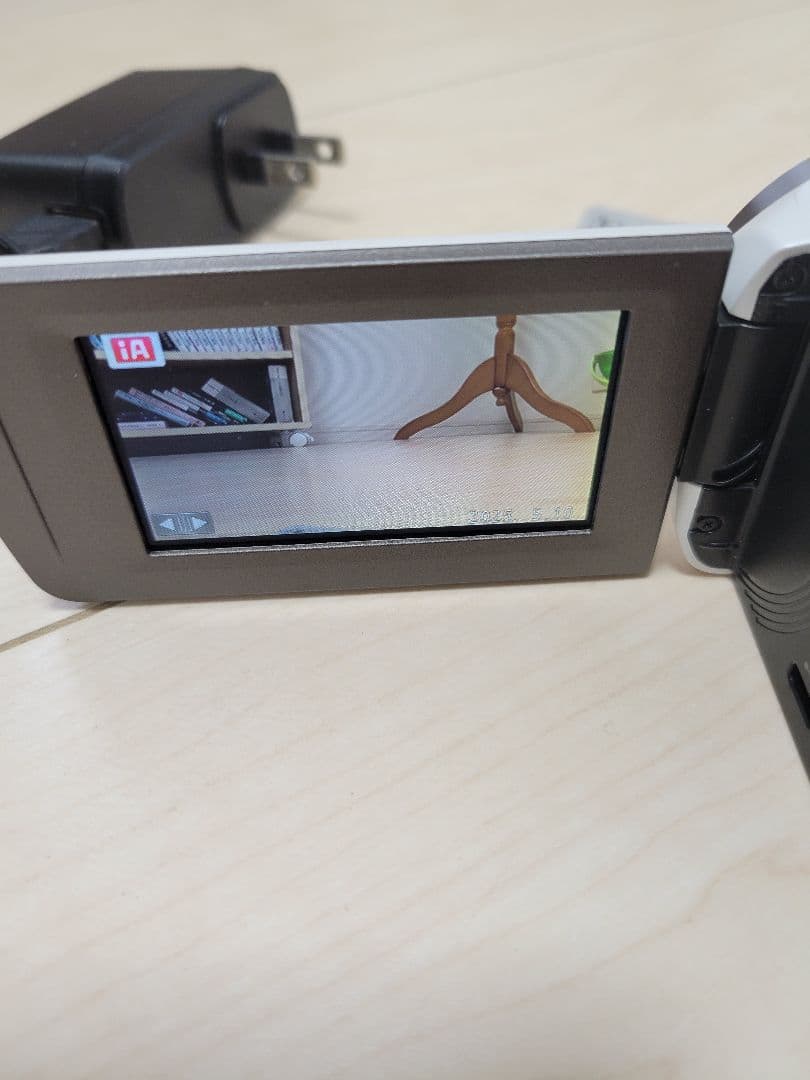 美品　Panasonic HC-V480MS ビデオカメラ・三脚セット