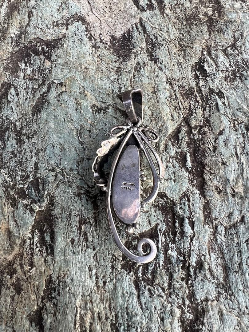 美麗　オパール　ネックレス