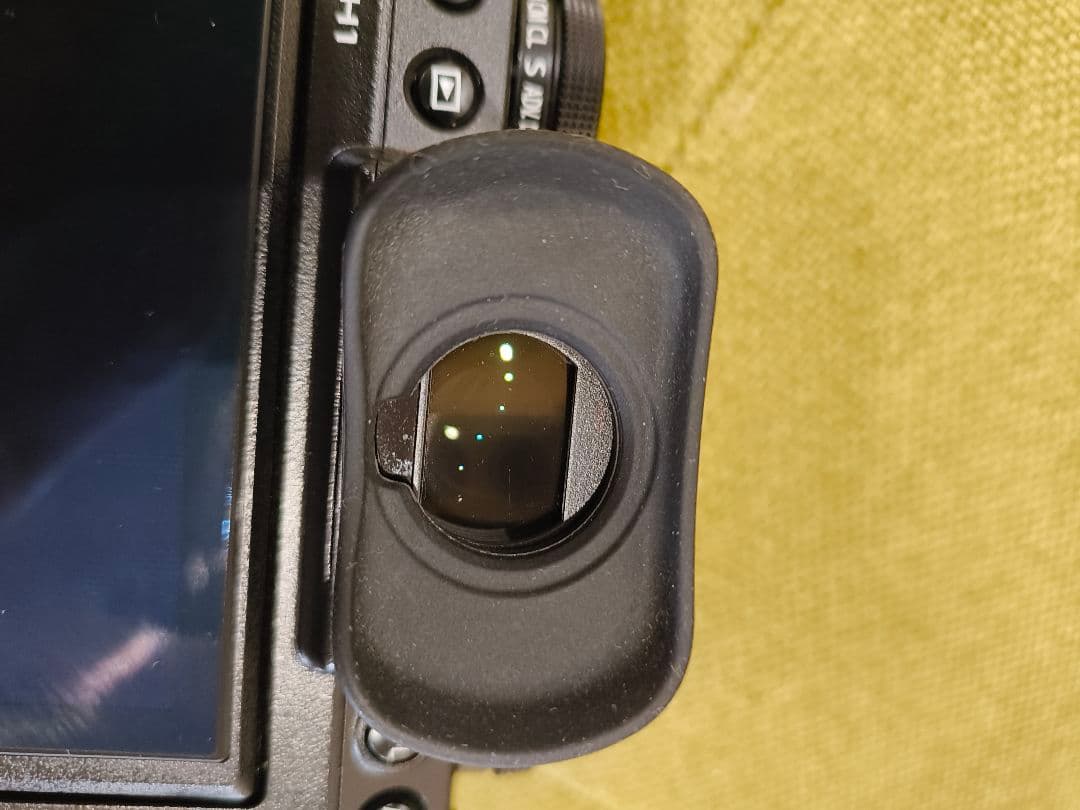 FUJIFILM X-H1 本体 + 付属品 21日まで限定価格