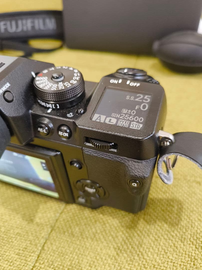 FUJIFILM X-H1 本体 + 付属品 21日まで限定価格