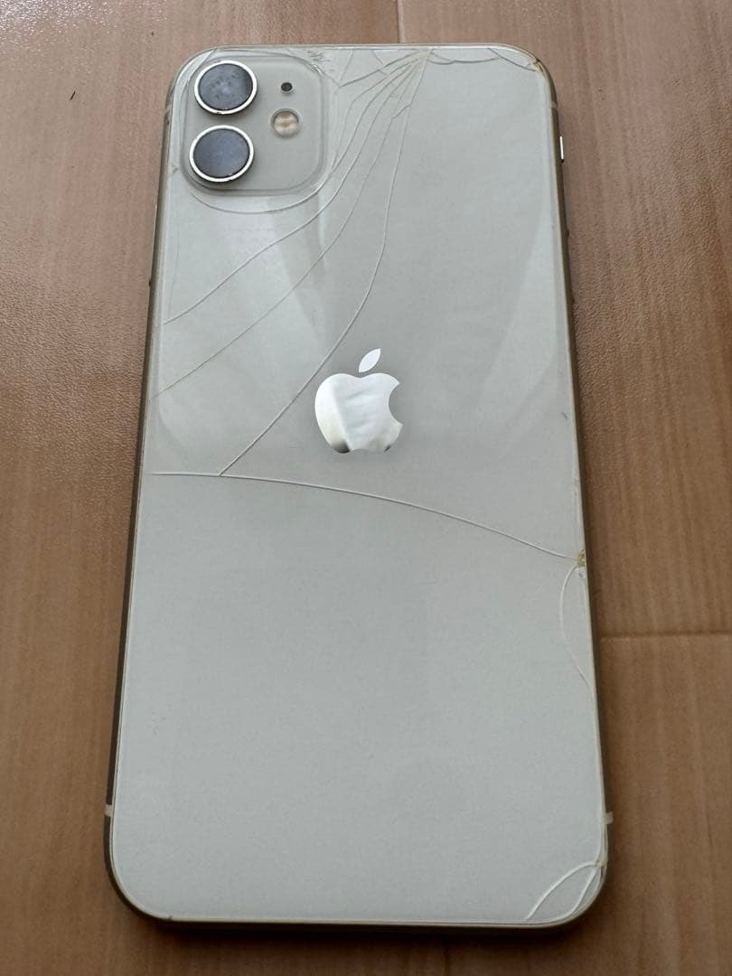 Apple iPhone 11 ホワイト 256GB SIMフリー