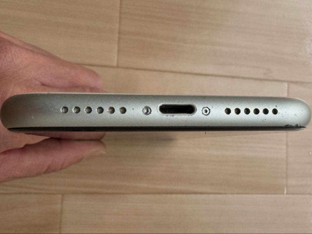 Apple iPhone 11 ホワイト 256GB SIMフリー