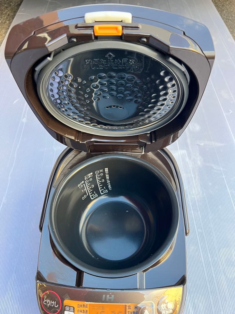 IH炊飯器 ブラック 多機能　象印　NP-V110