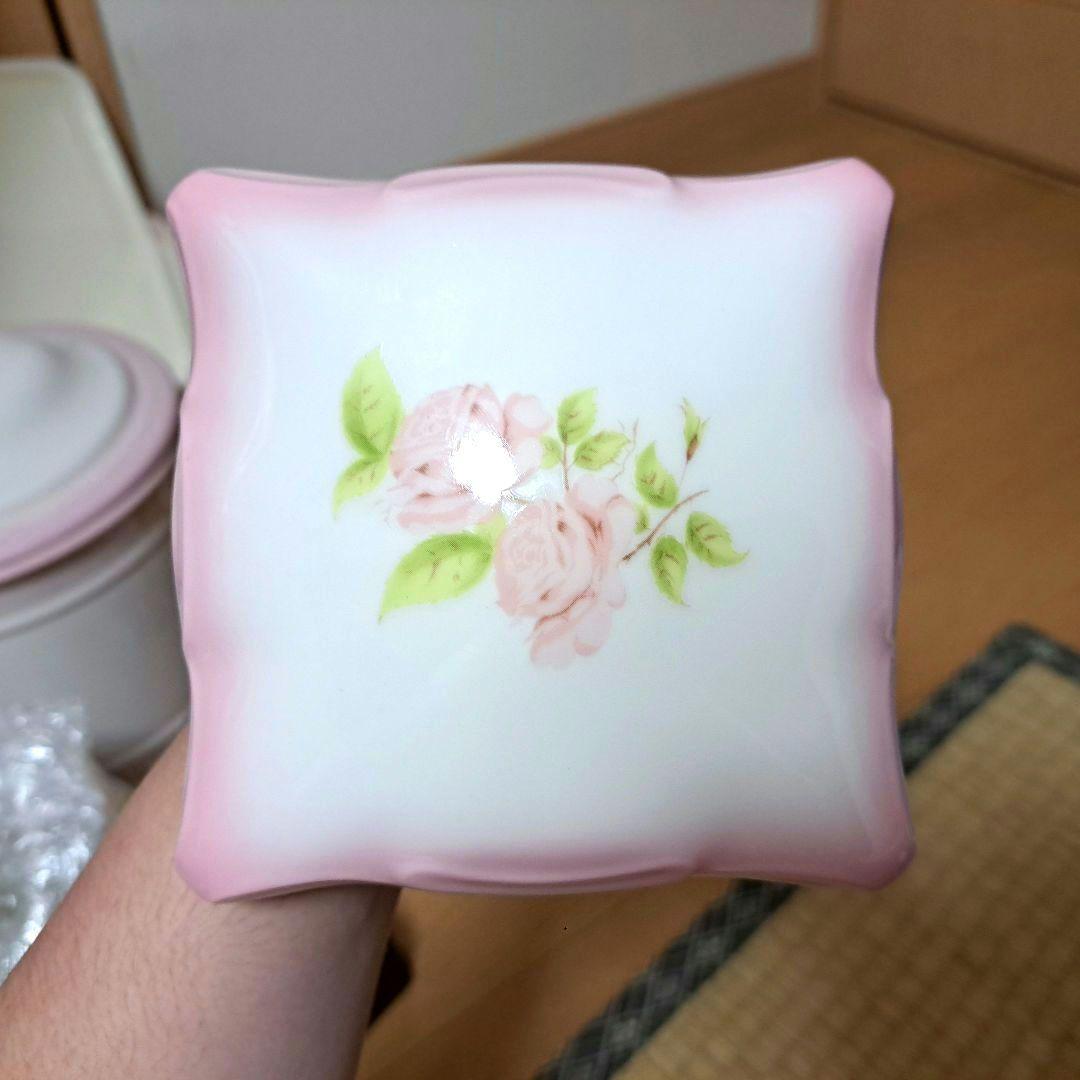 イマン ダイアナローズ ボンボニエール