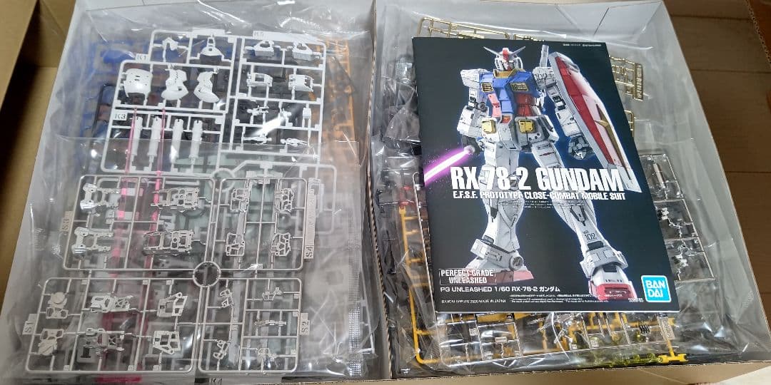 ロボット RX-78-2 GUNDAM PG Unleashed