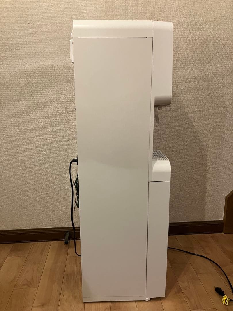 【PREMIUM WATER】ウォーターサーバーfamfitホワイト