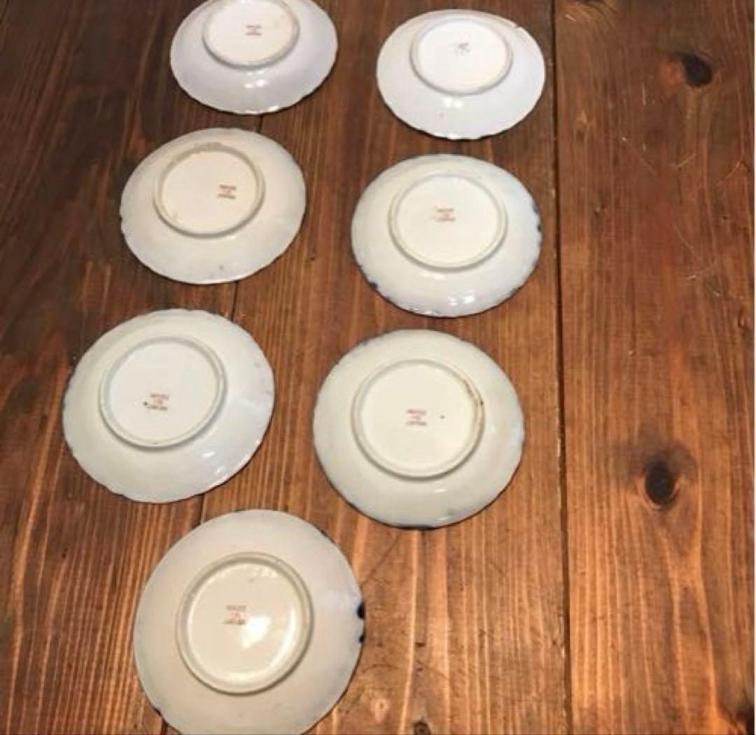 美品　陶芸　希少　年代物　青絵皿　菊花　銘々皿　丁寧に描かれた　華やかな皿　薄い