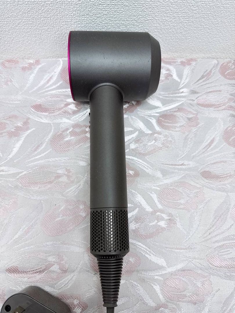 332-1ダイソン　HD01 ヘアードライヤー