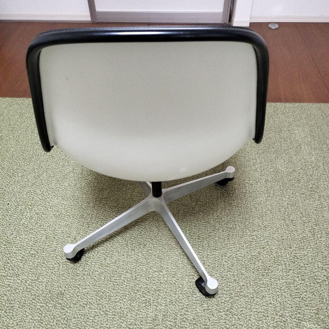 イームズ　サイドシェル　キャスター付き　イエロー