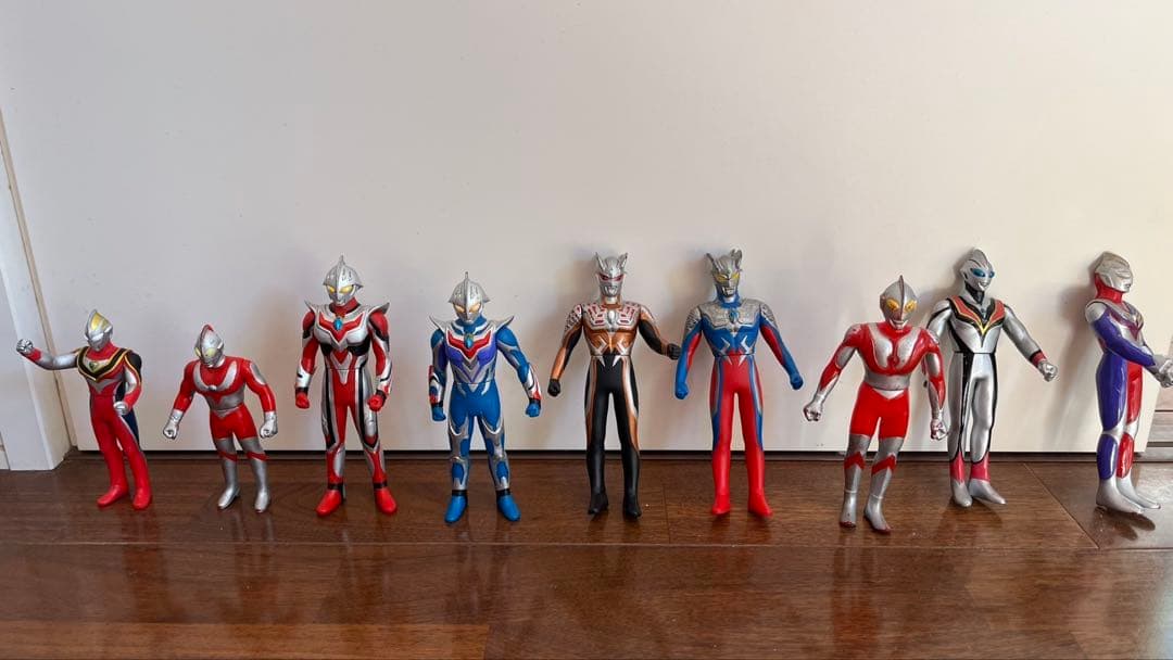 ウルトラマン78体、怪獣27体、フィギュアまとめ売り