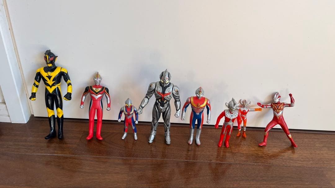 ウルトラマン78体、怪獣27体、フィギュアまとめ売り