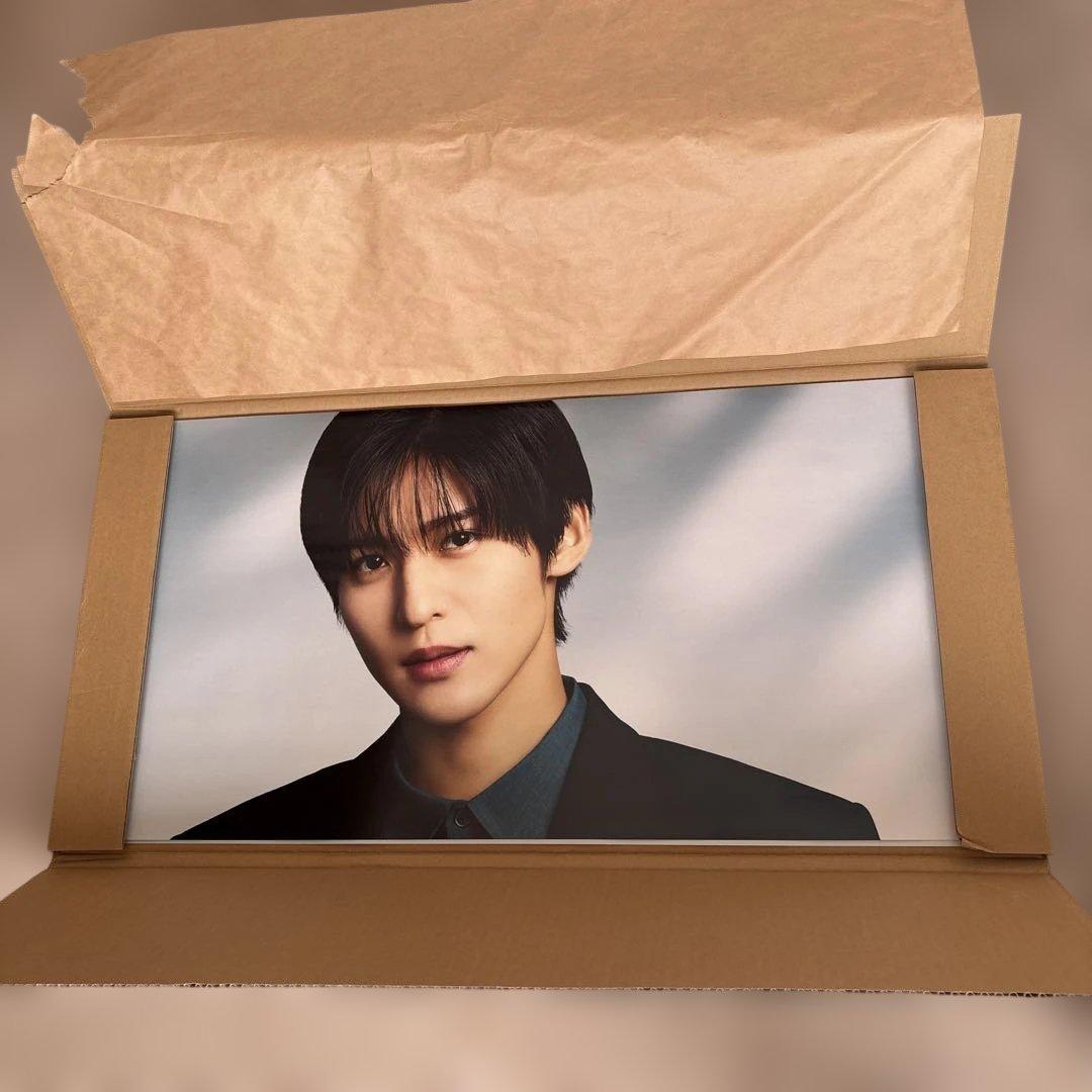 目黒蓮ポスターREGZA