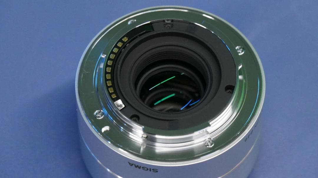 ru-mi　SIGMA 30mm F2.8 DN Silver ソニーE用