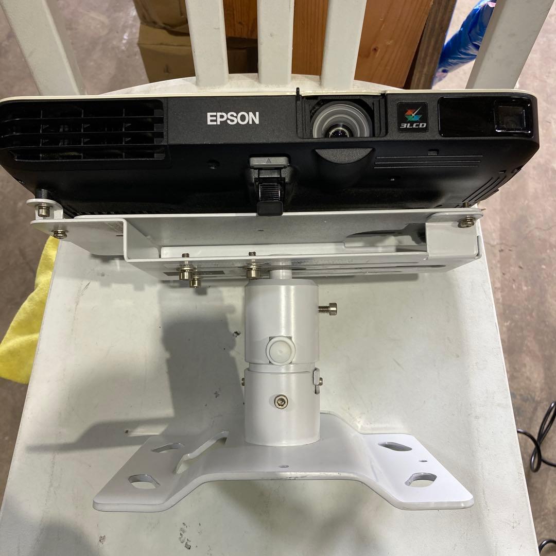 （198）エプソン　ビジネスプロジェクター本体のみEB-1785W 土台付き