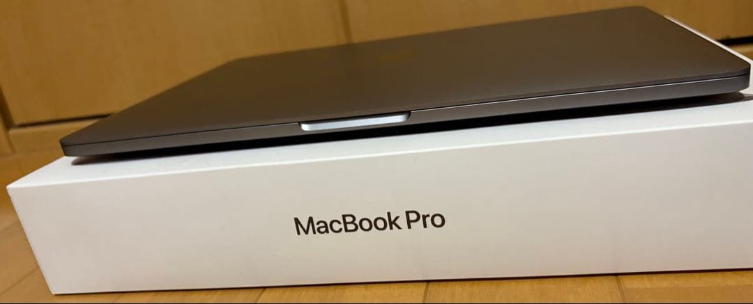 MacBook Pro 13インチ2020 M1 スペースグレー