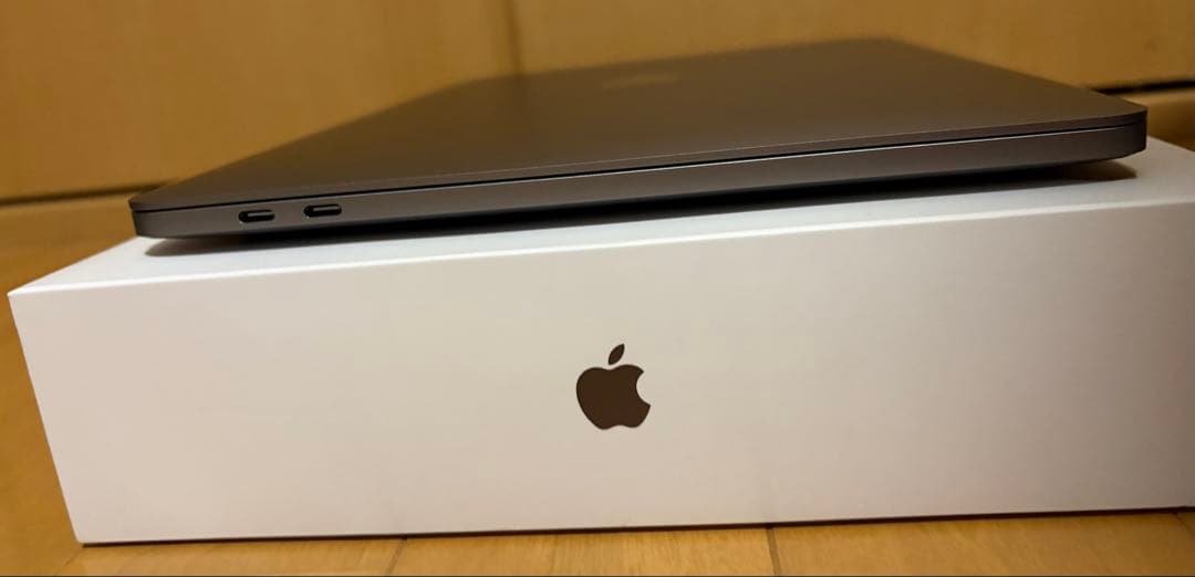 MacBook Pro 13インチ2020 M1 スペースグレー