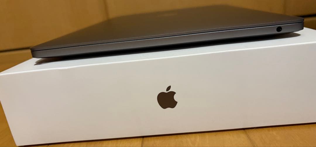 MacBook Pro 13インチ2020 M1 スペースグレー