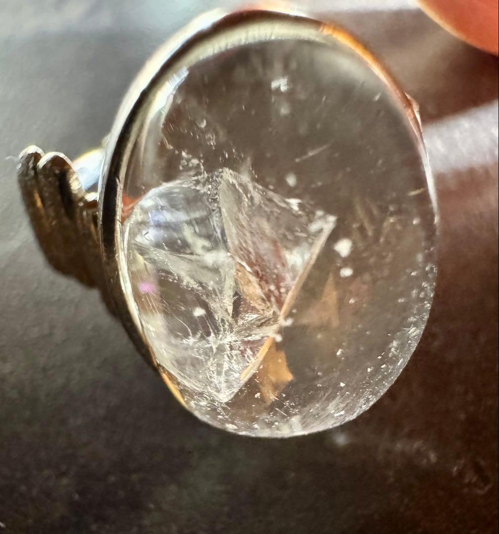 クウォーツinクウォーツ　リング　虹入り　貫入水晶