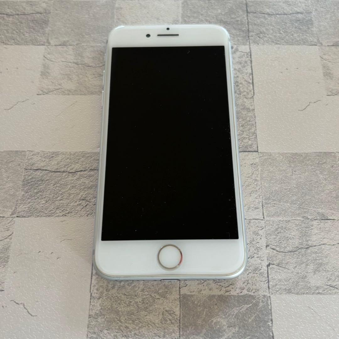 iPhone7 シルバー スマホ本体 128GB