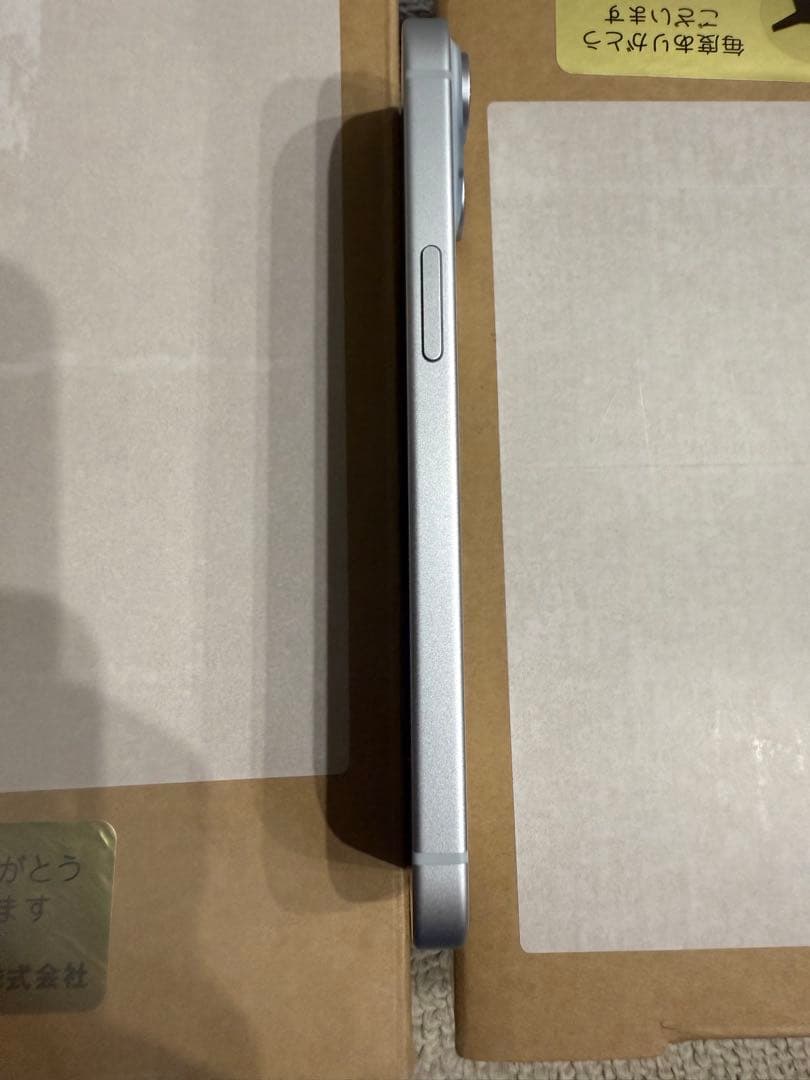 Apple iPhone 15 128gb ブルー 超美品 本体