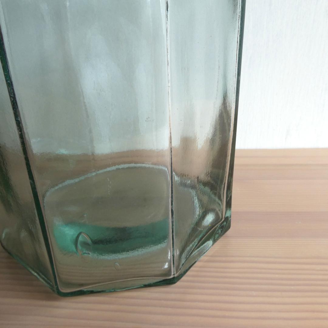 ガラス瓶　アンティーク　緑　八角形　蓋なし　約1.4kg　美品