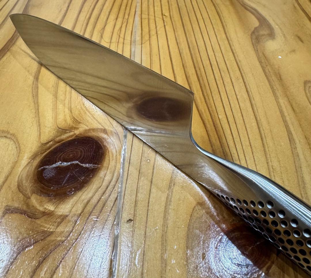 GLOBAL グローバル G-46（18cm 三徳包丁）鏡面仕上げ