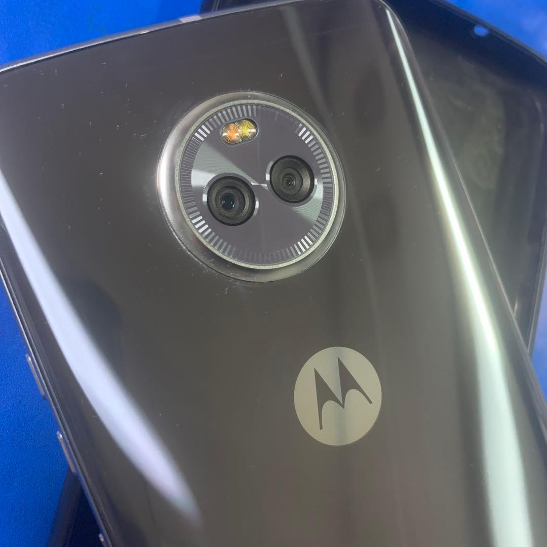 ★美品！カスタムROM/ Moto X4