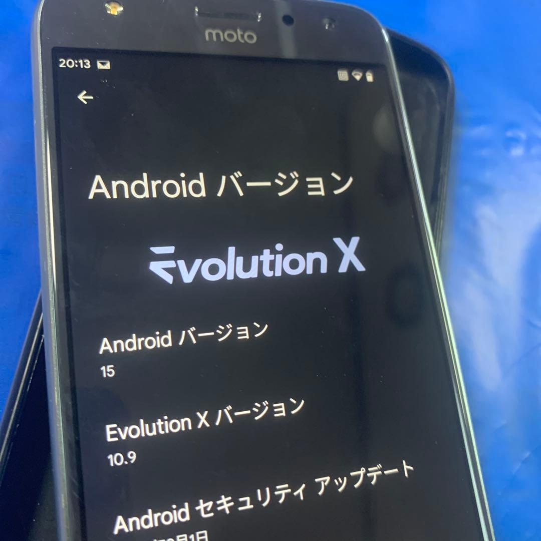 ★美品！カスタムROM/ Moto X4