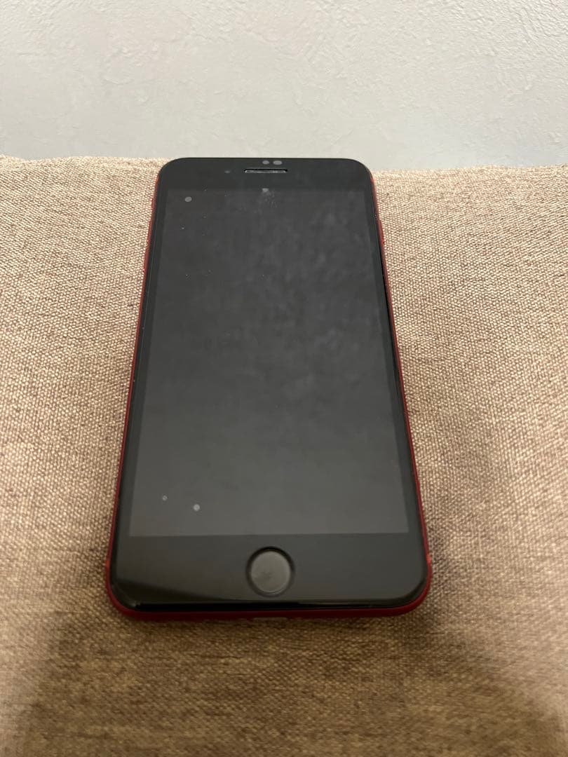 Apple iPhone 8 Plus (レッド) 本体 sim フリー