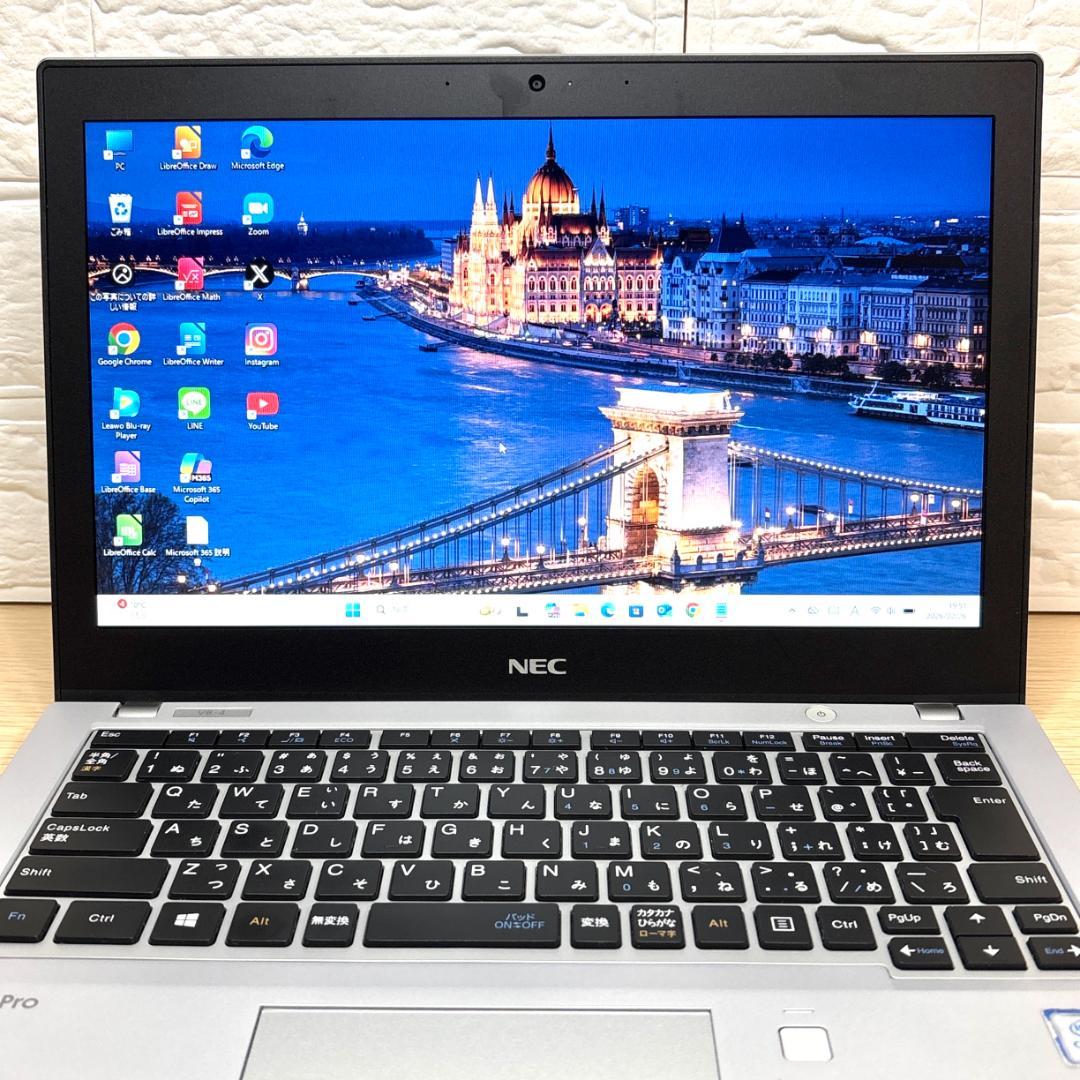 軽量！バッテリ良好！NECノートパソコン Windows11/SSD256GB