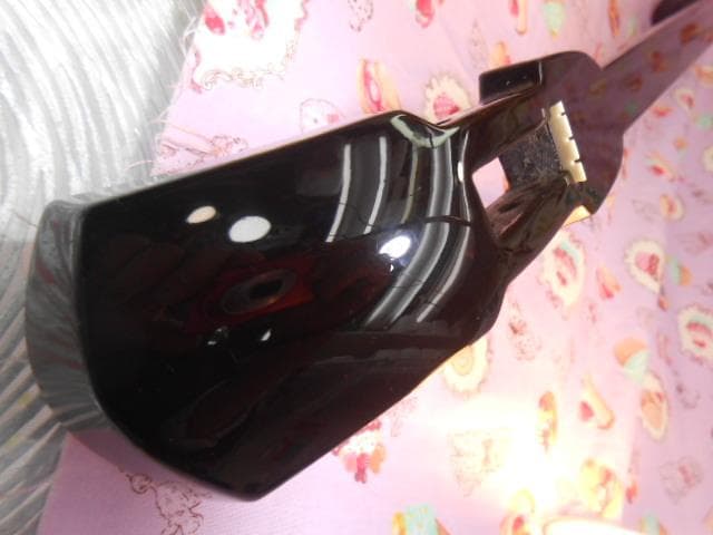 現品販売(送料無料)109.800円　沖縄三線専用　黒檀棹　希少な江戸ユナ―型