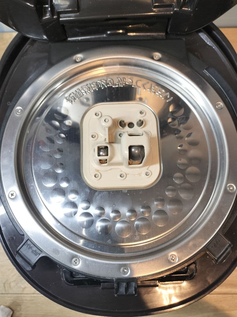 TIGER 圧力IH炊飯器 炊きたて 1升炊き 10合 JKP-H180