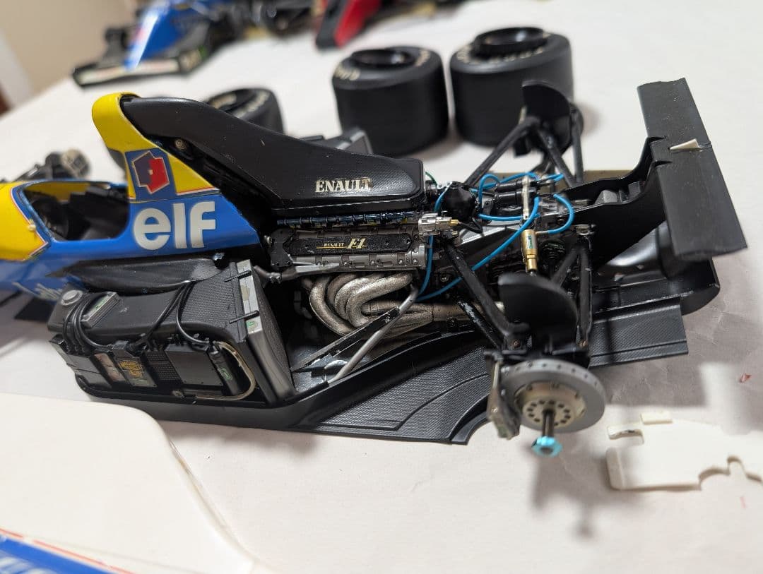 タイヤ1/12ウィリアムズルノーFW14B組み立て済ジャンク