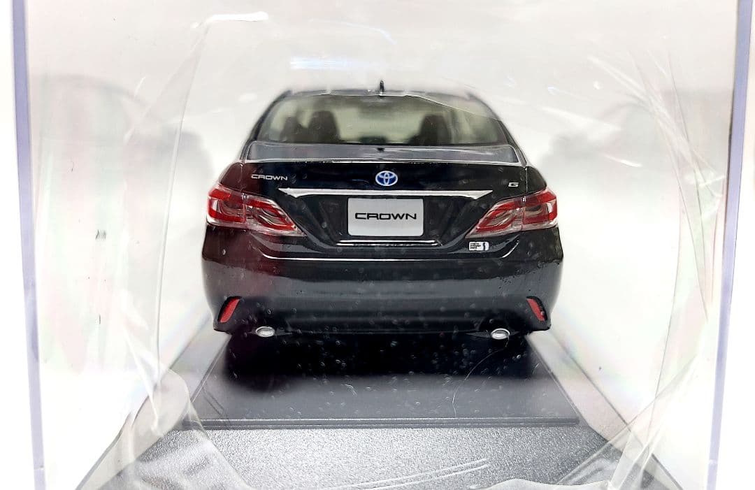 トヨタ 220系クラウンG カラーサンプル