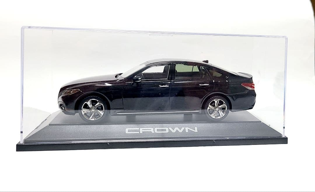 トヨタ 220系クラウンG カラーサンプル