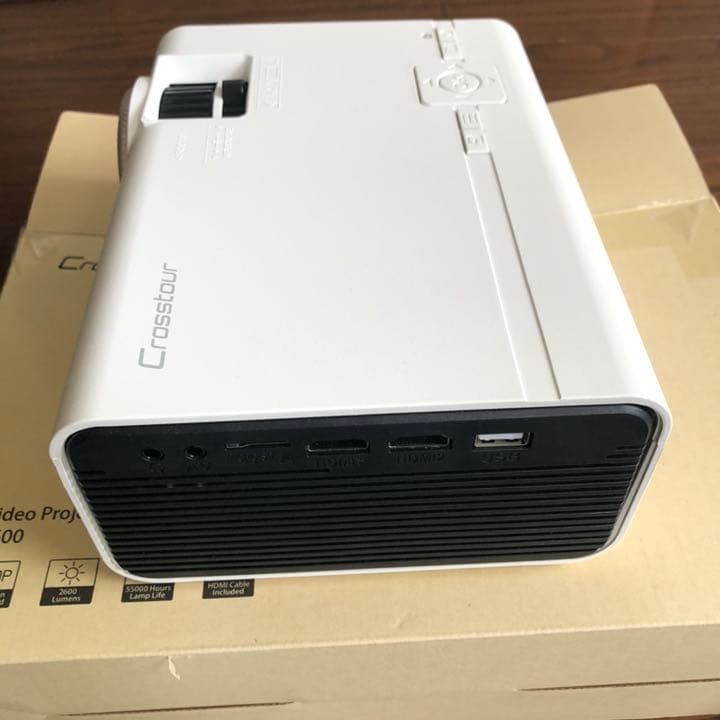 crosstour ビデオプロジェクター　P600 1080P