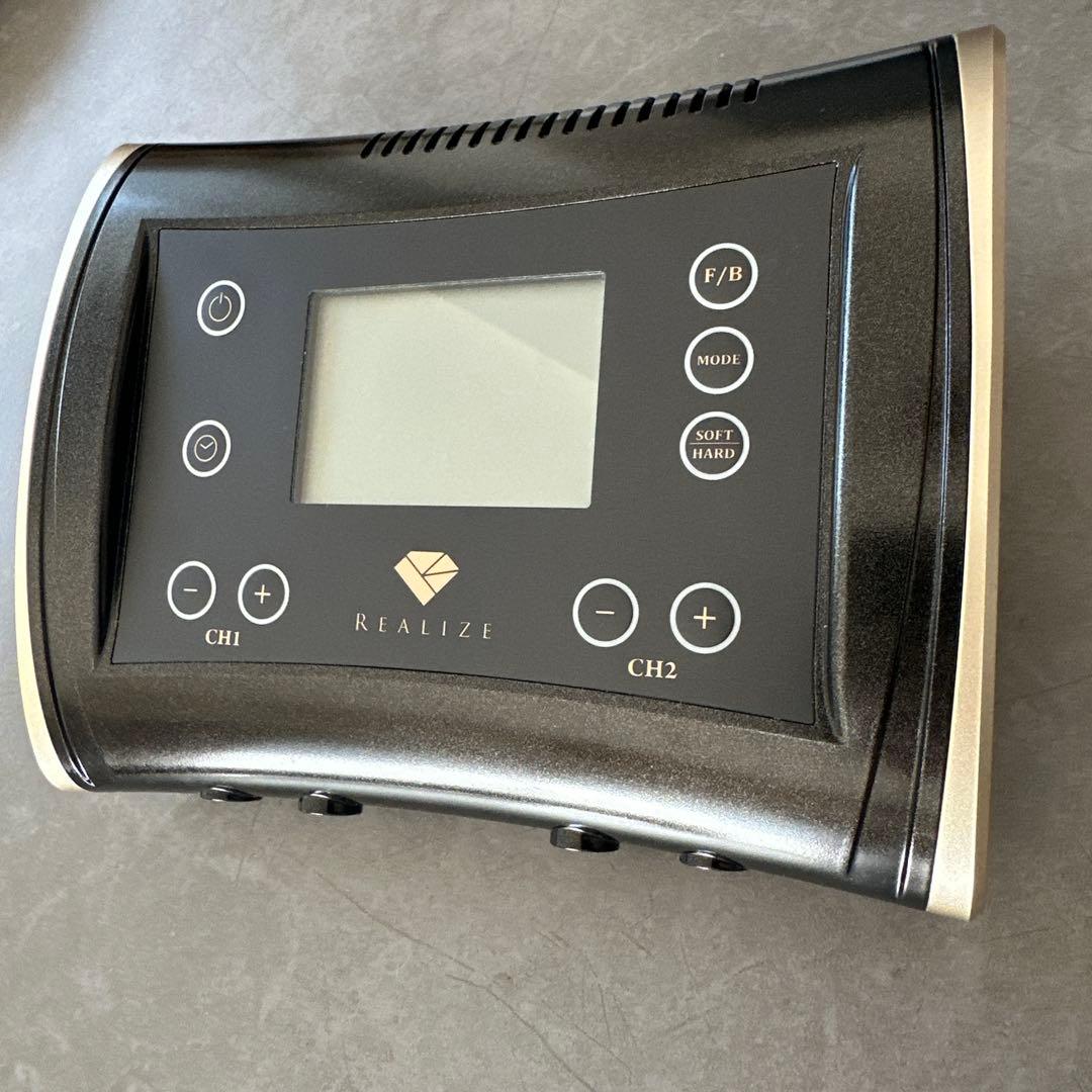 【美品】リアライズ　スリムビューティーハウス　REALIZE EMS