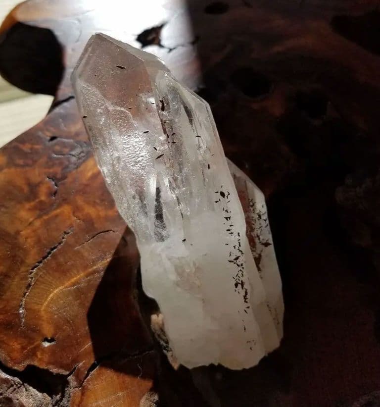 ガネーシュヒマール産　水晶ポイント