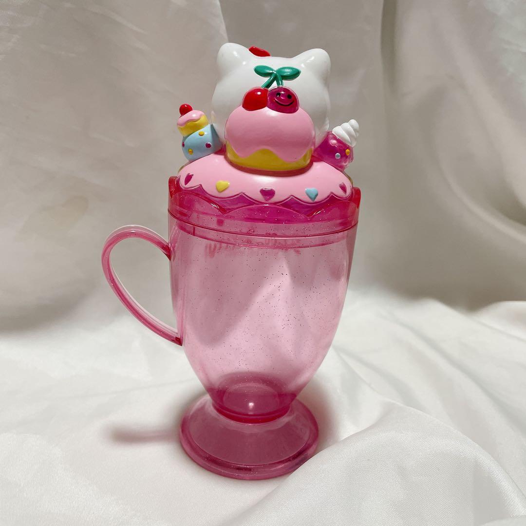 Hello Kitty コップ マスコット付き 2004ストローマグ