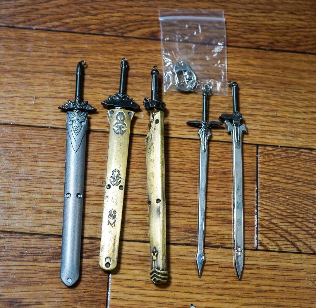 キーホルダーセット　ソードアートオンライン SAO 刀 リボン袋付【残3のみ】