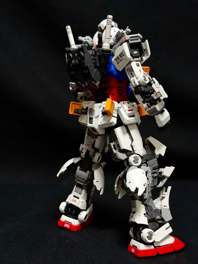 1/100 rx78-2ガンダム改修塗装済完成品ガンプラ完成品フルハッチオープン