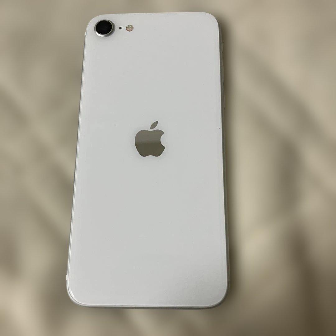 Apple iPhone SE第2世代　ホワイト 本体　SIMフリー 制限なし
