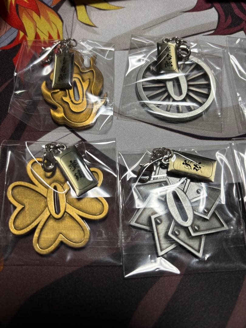 鬼滅　鐔チャームコレクション　8点セット