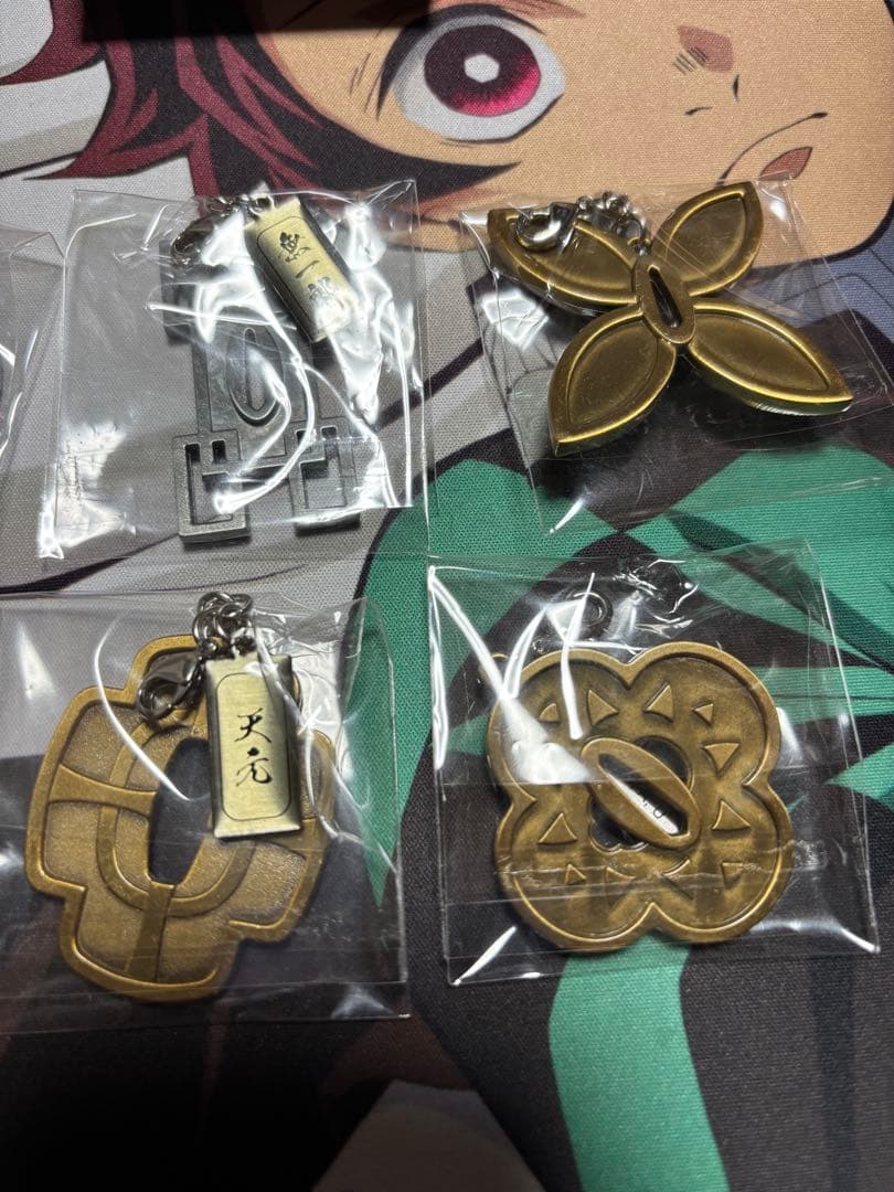 鬼滅　鐔チャームコレクション　8点セット