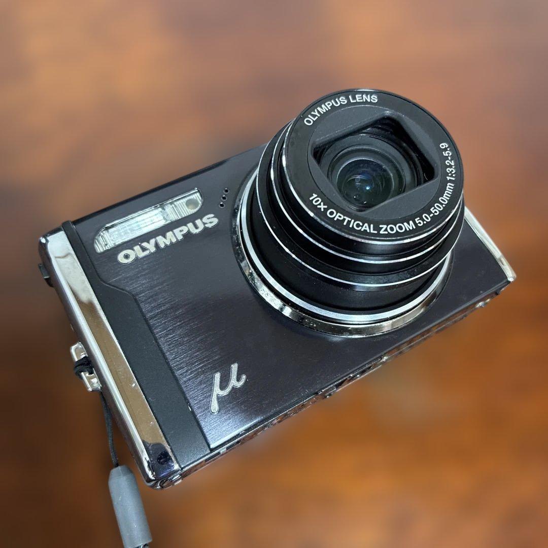 OLYMPUS μ-9000 デジタルカメラ 光学ズーム10倍、MicroSD