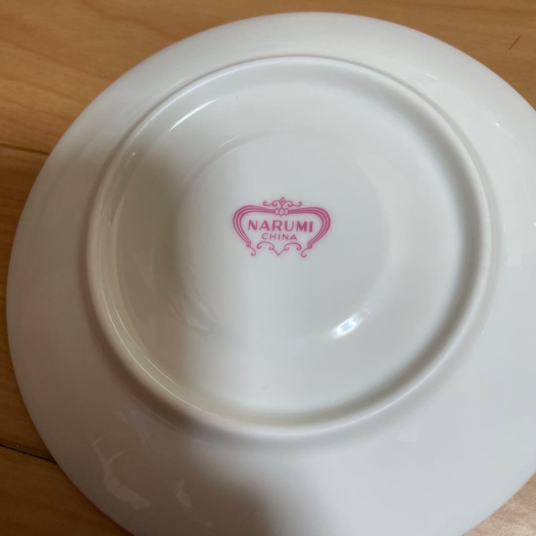 ナルミ　さくらんぼストロベリーガーデン　カップ＆ソーサー　ポット付茶器　16点