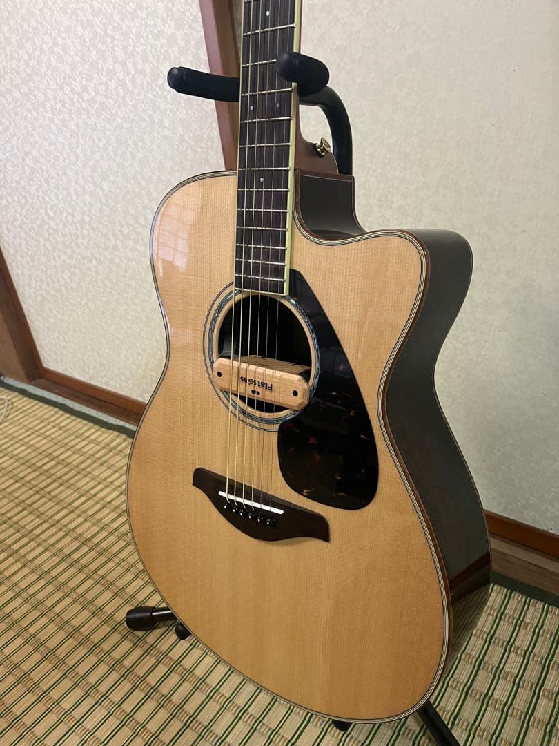 Yamaha fsx エレキ　アコースティック　ギター　カッタウェイ